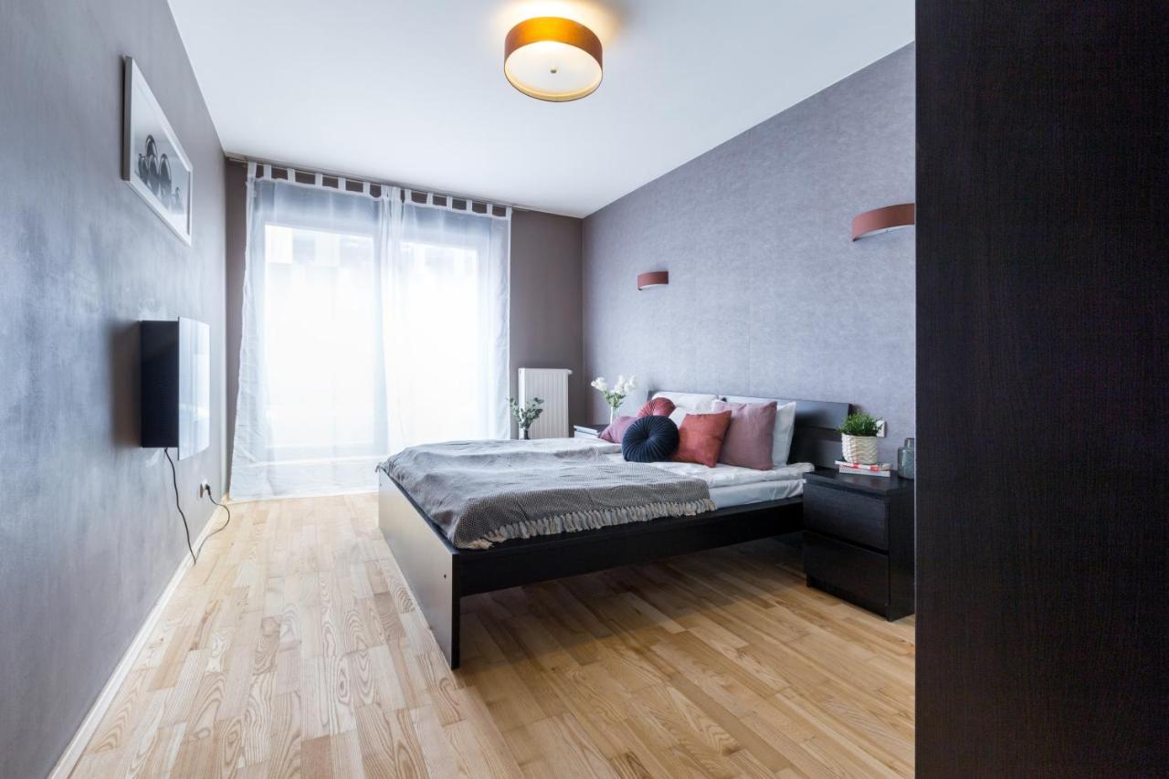 Friendhouse Apartments Angel City Kraków Zewnętrze zdjęcie